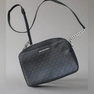 Michael Kors Jet Set Small Camera Crossbody Bag